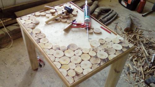 Идеи использования деревянных спилов в интерьере. Дизайнерская стена 10 Идеи использования деревянных спилов в интерьере. Дизайнерская стена 10