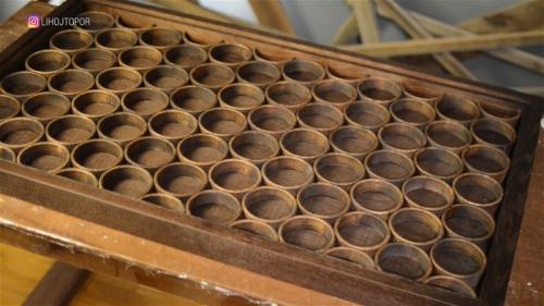 Стол из спила дерева с эпоксидной смолой. Как я делал необычный стол из эпоксидки