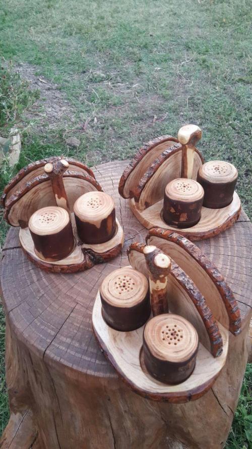 Поделки из спилов дерева для дачи. Поделки из спилов дерева своими руками - интересные мастер-классы по созданию декоративных вещей (76 фото) 06