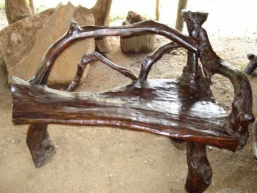 Мебель из пней и коряг своими руками. Как создать своими руками оригинальную и практичную мебель из коряг для дома или дачи