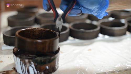 Кофейный столик из эпоксидной смолы. Как я делал необычный стол из эпоксидки