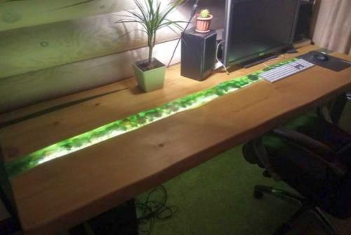 Стол из эпоксидной смолы своими руками. Какую эпоксидную смолу использовать для изготовления столешниц