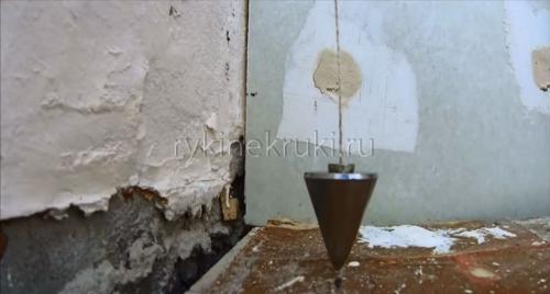 На каком расстоянии крепить профиль под гипсокартон. Уро.  Как крепить профиль для гипсокартона к стене (каркас)