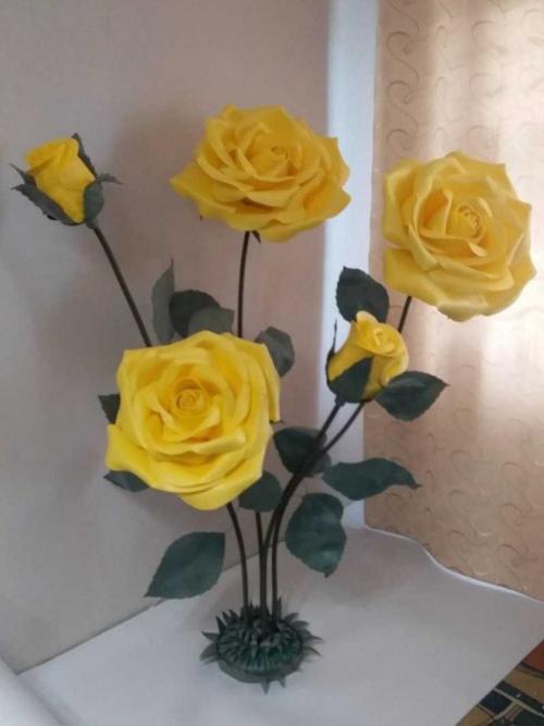 Поделки из изолона своими руками. Цветы из изолона своими руками: легкий мастер-класс для начинающих