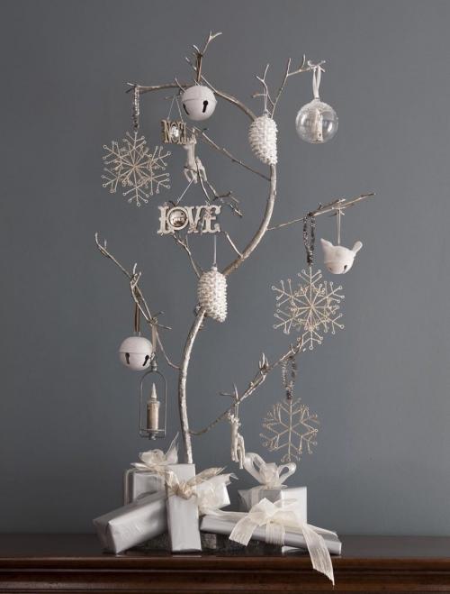 Новогодний декор из веток своими руками. Обворожительные композиции из веток