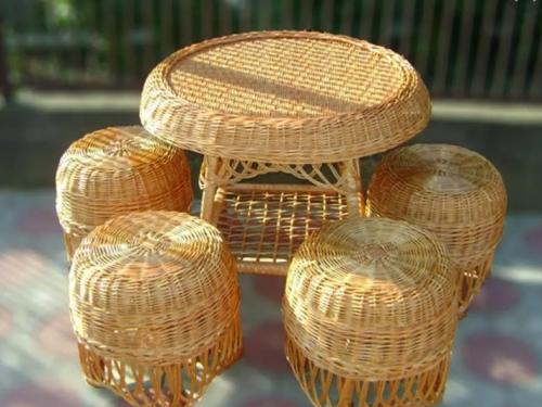 Пошаговое плетение корзин. Плетение корзин из ивы: поэтапное руководство по плетению из лозы корзин для новичков с технологией заготовки и обработки материала