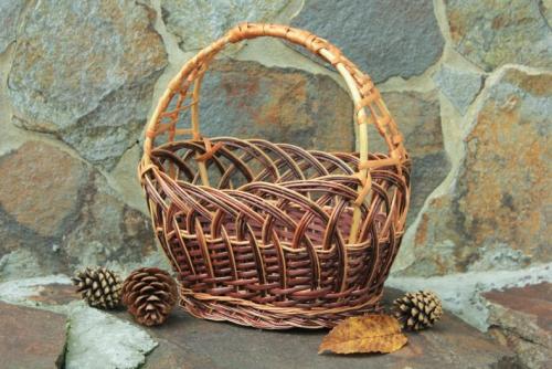 Пошаговое плетение корзин. Плетение корзин из ивы: поэтапное руководство по плетению из лозы корзин для новичков с технологией заготовки и обработки материала