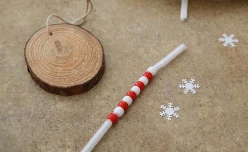 Новогодние поделки из спилов дерева. Елочные игрушки из спилов дерева своими руками