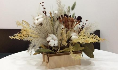 Икебана из еловых веток своими руками. Как сделать новогоднюю икебану 31 Икебана из еловых веток своими руками. Как сделать новогоднюю икебану 31