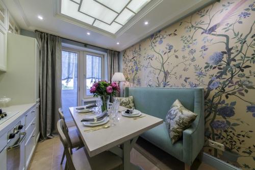 Какие шторы выбрать на кухню. Особенности штор для кухни