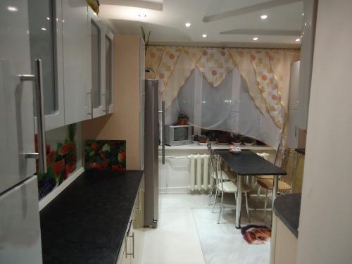 Короткие шторы на кухню арка. Описание и пошив шторки арки для кухни