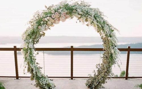 Свадебная арка из живых цветов без помощи профессионала. Как выбрать? 04 Свадебная арка из живых цветов без помощи профессионала. Как выбрать? 04