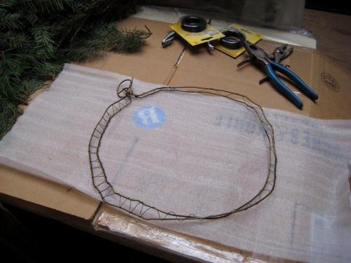 Венок из веток новогодний. Рождественский венок 2023 года своими руками: делаем новогоднюю декорацию собственноручно