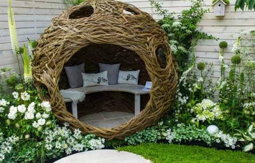 Плетеная беседка из ивы. Как сделать беседку красиво и недорого: беседки из ивы