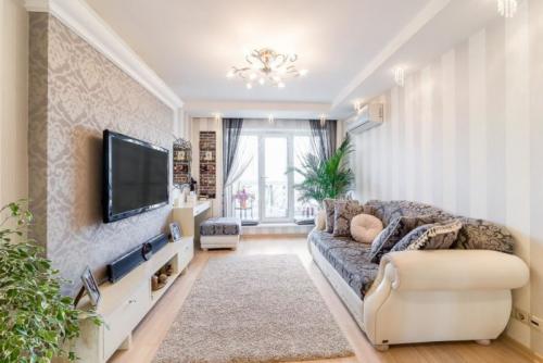 Бюджетный интерьер зала в хрущевке. Способы увеличения пространства