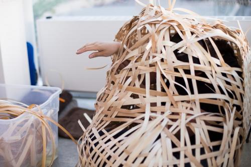 Корзина из прутьев своими руками. Корзины из лозы и ивы — пошаговая инструкция для начинающих + 100 фото