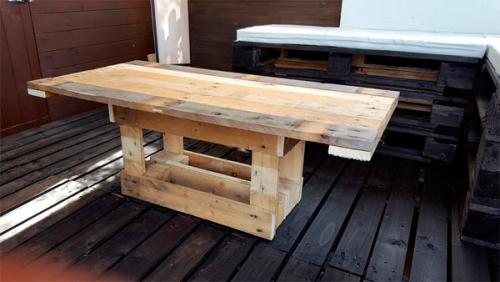 Простая беседка из поддонов. Беседка из поддонов своими руками: фото