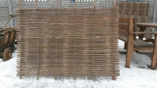 Ограждение из ивовых прутьев. Плетеный забор из лозы –, как сделать, установить и украсить забор из плетеной лозы. Мастер-класс изготовления (125 фото)