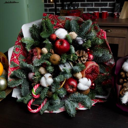 19 креативных идей для создания украшений из хвои.. Декор для входной двери. 14 19 креативных идей для создания украшений из хвои.. Декор для входной двери. 14