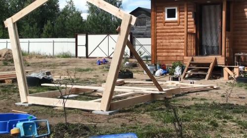 Беседка своими руками без затрат. Процесс изготовления беседки