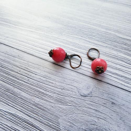 Как делать бижутерию своими руками. Как сделать украшение на шею