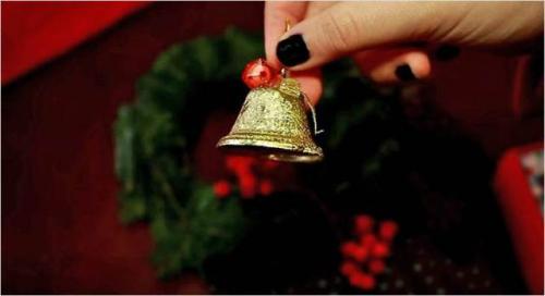 Рождественский венок своими руками из еловых веток. Классический рождественский венок из еловых веток