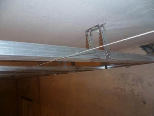 Монтаж гипсокартона на стену. Как обшить стены гипсокартоном 03 Монтаж гипсокартона на стену. Как обшить стены гипсокартоном 03