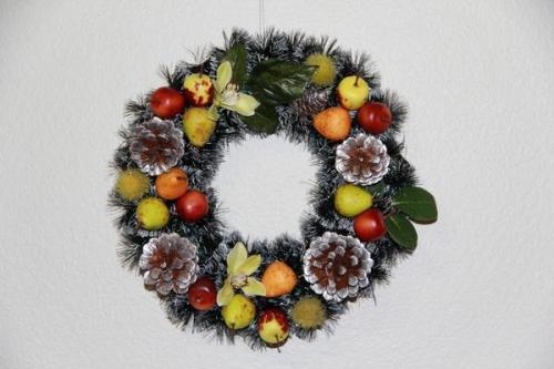 Рождественский венок своими руками: пошаговая инструкция. Как сделать новогодний венок своими руками из мишуры