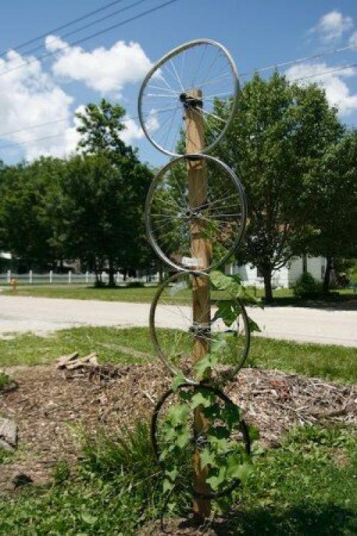 20 оригинальных опор для вьющихся растений. Почти все можно сделать своими руками