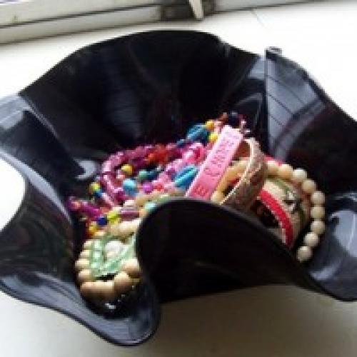 Лесенка опора для растений своими руками. Растение для которого нужна лесенка опора. Простая опора для растений из подручного материала своими руками