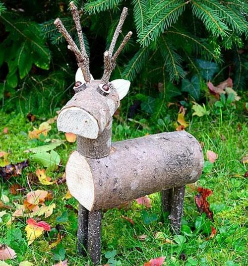 Поделки из дерева своими руками для сада. Делаем зверушек из спилов бревен