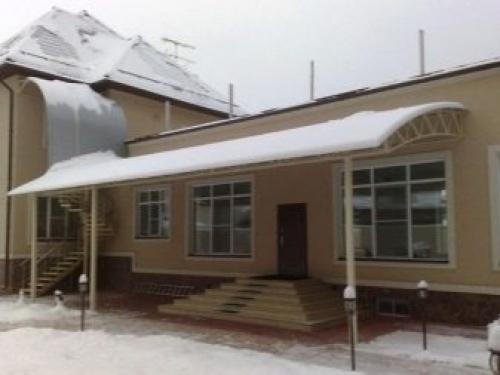 Козырек над крыльцом своими руками. Делаем козырек своими руками! 04