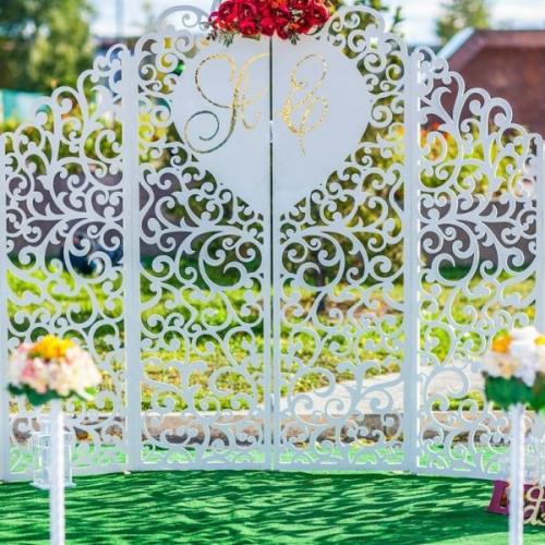 Задник на свадьбу. Свадебная ширма или задник для оформления стола молодоженов