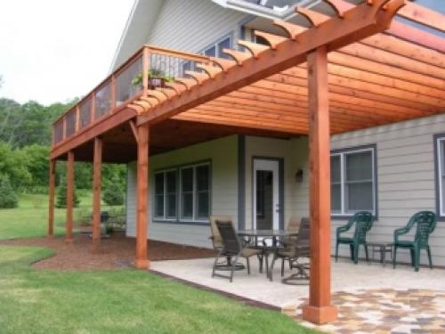 Деревянный навес из поликарбоната своими руками. Виды навесов 11 Деревянный навес из поликарбоната своими руками. Виды навесов 11