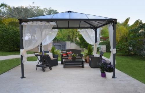 Навесы из поликарбоната для дачи. Навесы из поликарбоната — самостоятельное изготовление и особенности проектирования (100 фото) 24 Навесы из поликарбоната для дачи. Навесы из поликарбоната — самостоятельное изготовление и особенности проектирования (100 фото) 24