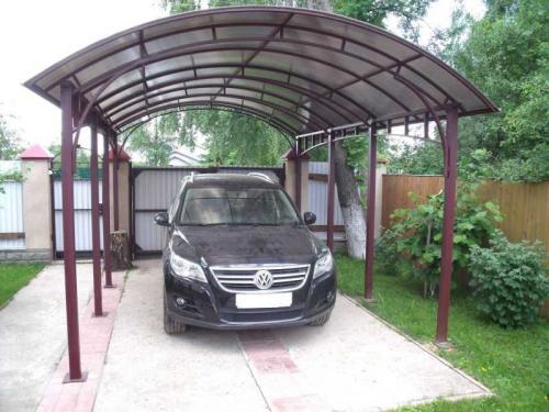 Навес из сотового поликарбоната своими руками. Навес из поликарбоната — поэтапный мастер-класс для изготовления своими руками, преимущества навеса, особенности конструкции