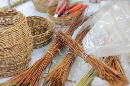 Плетение корзинки из виноградной лозы. Сушка и хранение прутьев