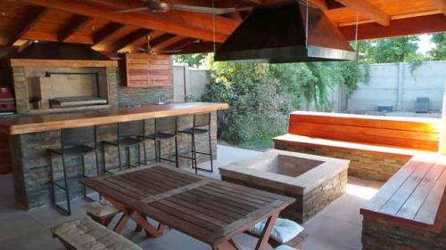 Дизайн беседки с мангалом.