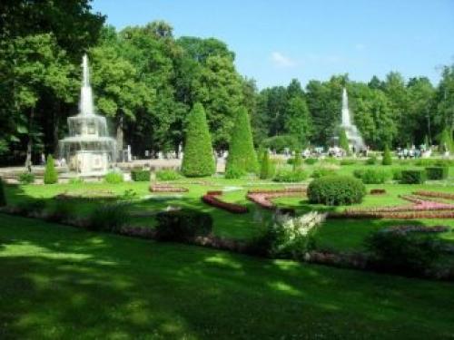 Дизайн двора в частном доме. Как правильно выполнить планировку двора 03