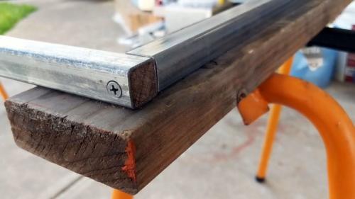 Беседка из профильной трубы без сварки. Сборка труб на деревянные вставки