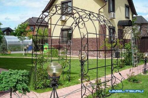Садовые арки в ландшафтном дизайне. Арки в садовом ландшафте 09