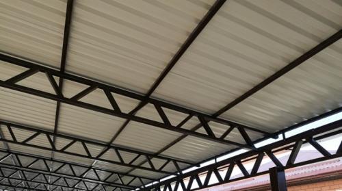 Навес из металлопрофиля своими руками. Все о навесах из металлопрофиля, примыкающих к дому