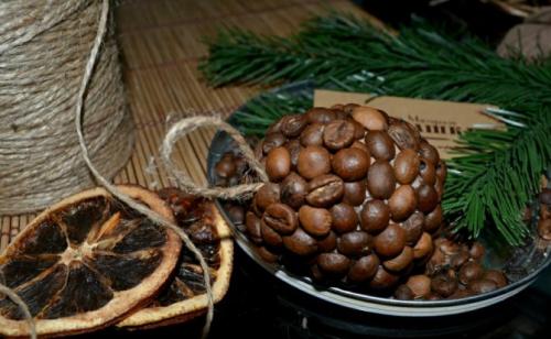 Шары из виноградной лозы своими руками. Инструменты и материалы для создания новогодних шаров из кофейных зерен: