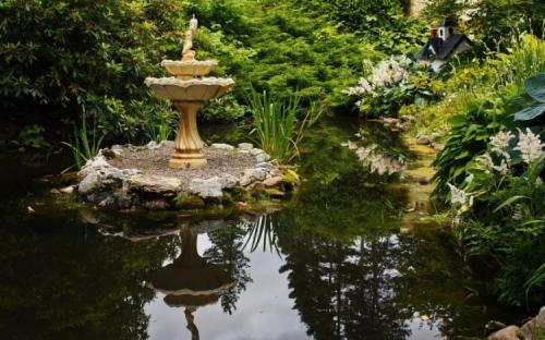 Украшение сада своими руками из подручных материалов. 90 идей украшений для сада своими руками (фото)