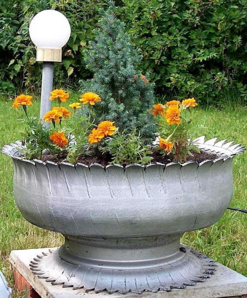 Оформление дачи цветами. Клумбы для цветов на даче своими руками – 70 лучших вариантов