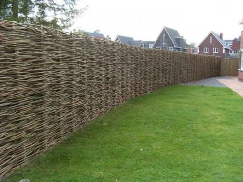 Забор из лозы своими руками. Плетеный забор из лозы –, как сделать, установить и украсить забор из плетеной лозы. Мастер-класс изготовления (125 фото)