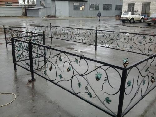 Как сделать виноградную гроздь из металла. Фото (ковка) — виноградная лоза