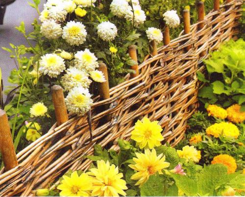 Плетеный забор из веток. Особенности 11