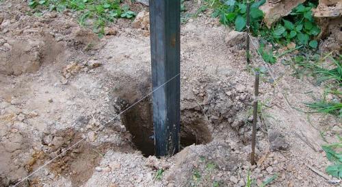 Плетеный забор из веток. Особенности 12