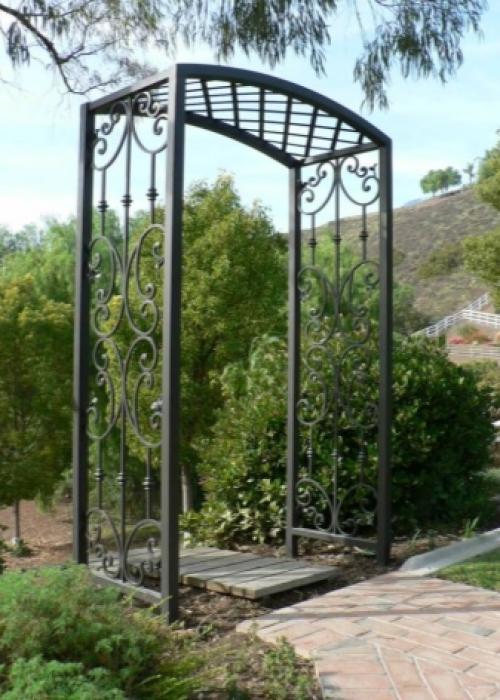Как сделать арку для цветов на даче своими руками. Видовое разнообразие конструкций и их место в саду 07 Как сделать арку для цветов на даче своими руками. Видовое разнообразие конструкций и их место в саду 07